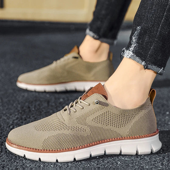 Comfortabele herensneakers met optimale ondersteuning, ideaal voor dagelijks gebruik en lange wandelingen.