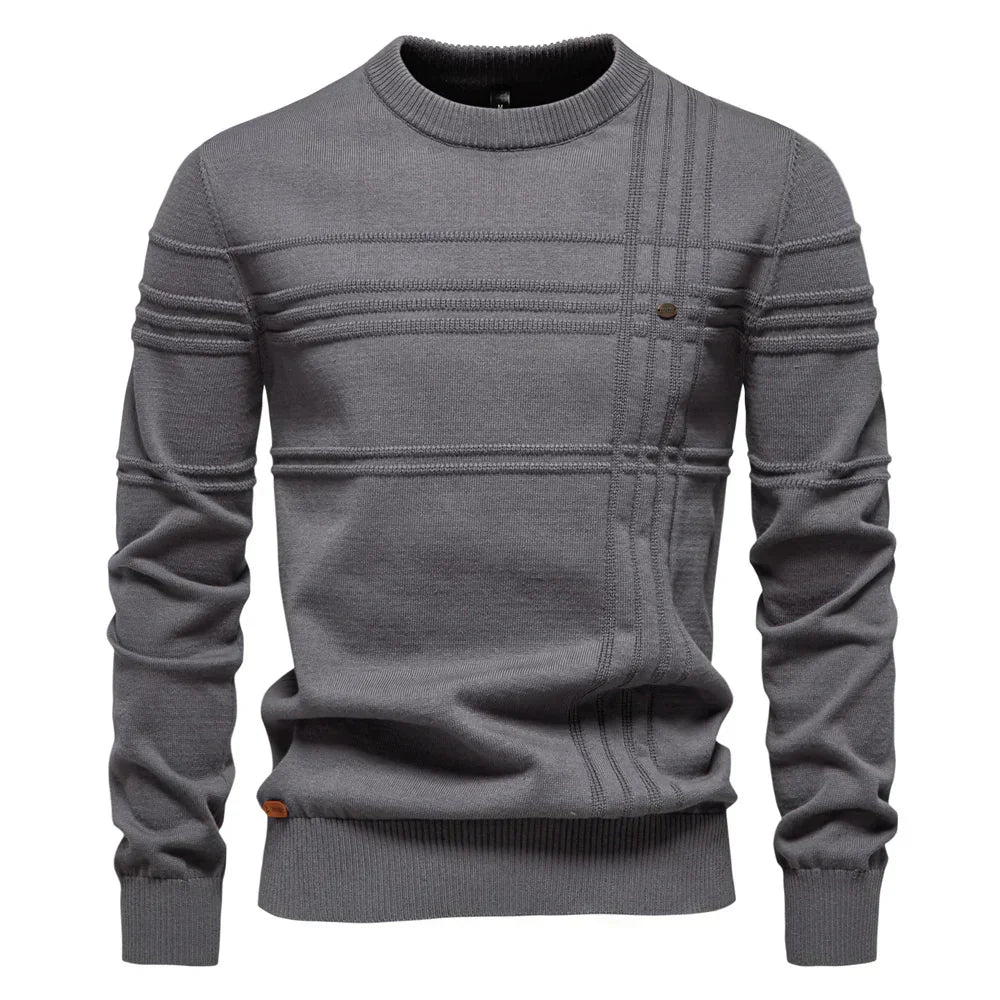 Casual herentrui met ronde hals, een essentiële aanvulling op je garderobe voor najaar en winter mode.