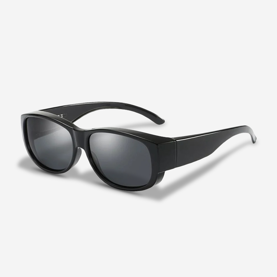 Assortiment overzetzonnebrillen voor brildragers; diverse stijlen en modellen, allemaal UV400.