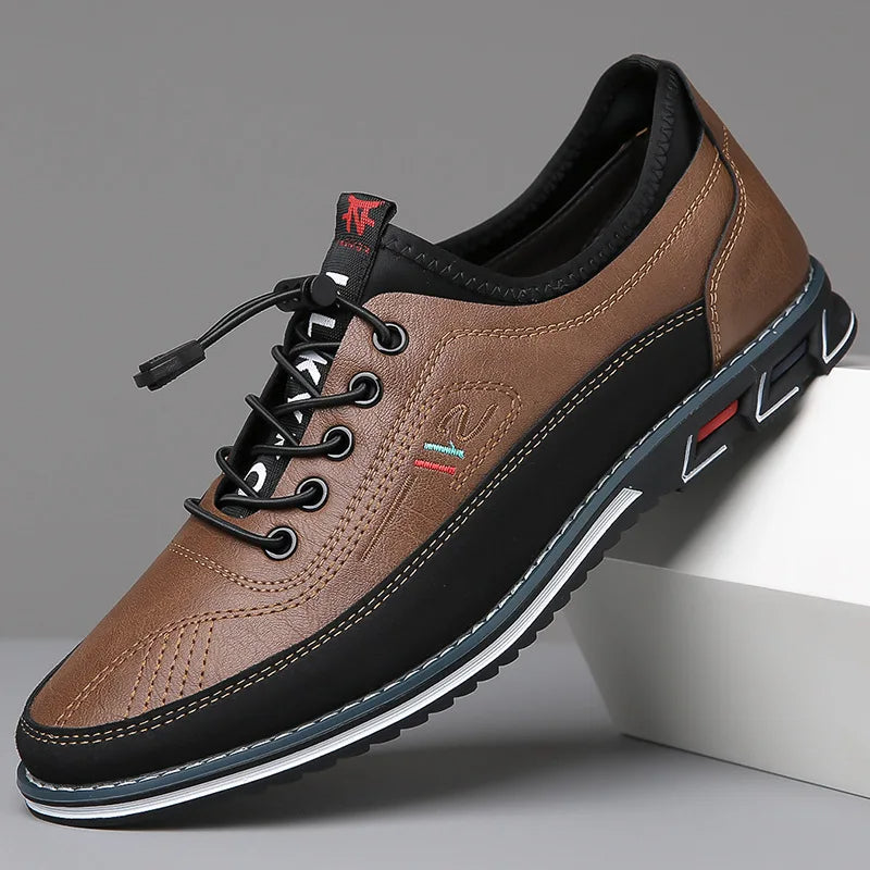 Stijlvolle Oxford herenschoenen in luxe leer, elegant ontwerp, bruine kleur, gewatteerde binnenzool voor comfort.