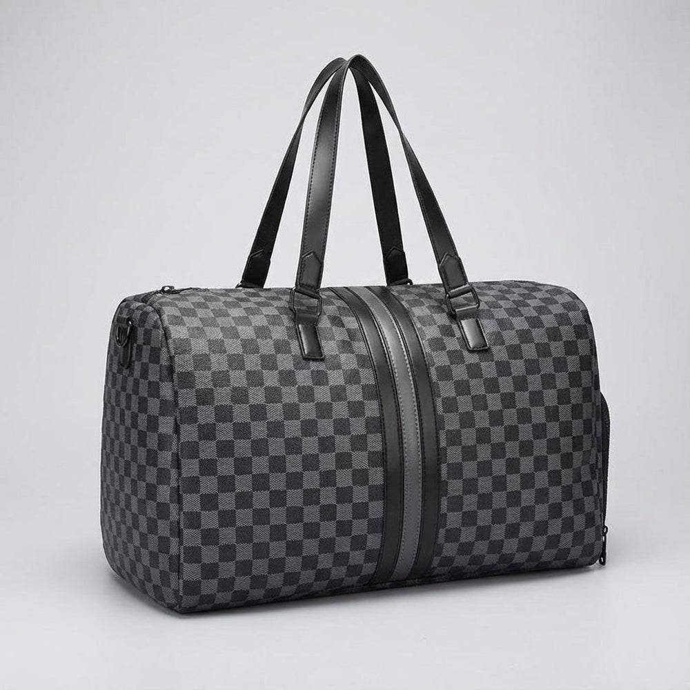 Praktische duffelbag met damborddesign. Ruime weekendtas voor georganiseerd reizen en vakantiebagage.