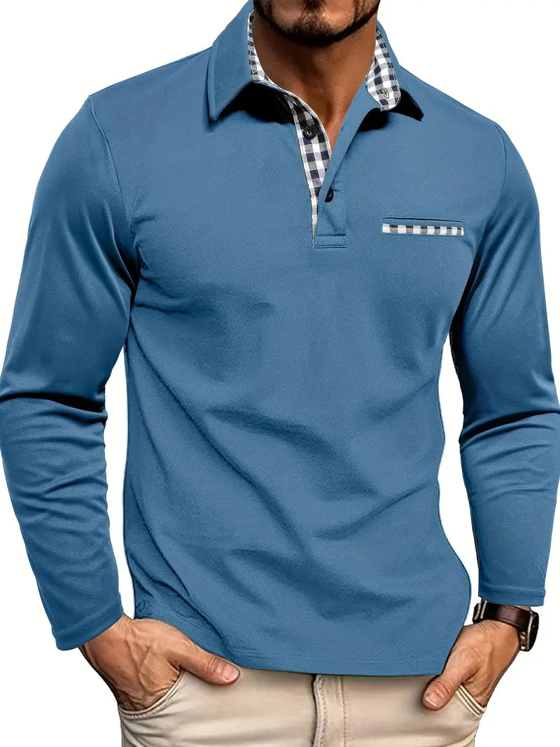 Blauwe herenpolo met lange mouwen, casual en stijlvol. Essentieel item in herenmode garderobe.