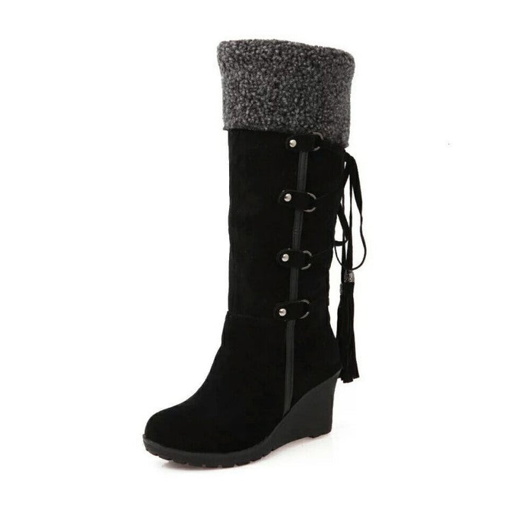 Warme dames winterlaarzen met een elegante sleehak. Deze comfortlaarzen zijn stijlvol en ideaal voor de winter.
