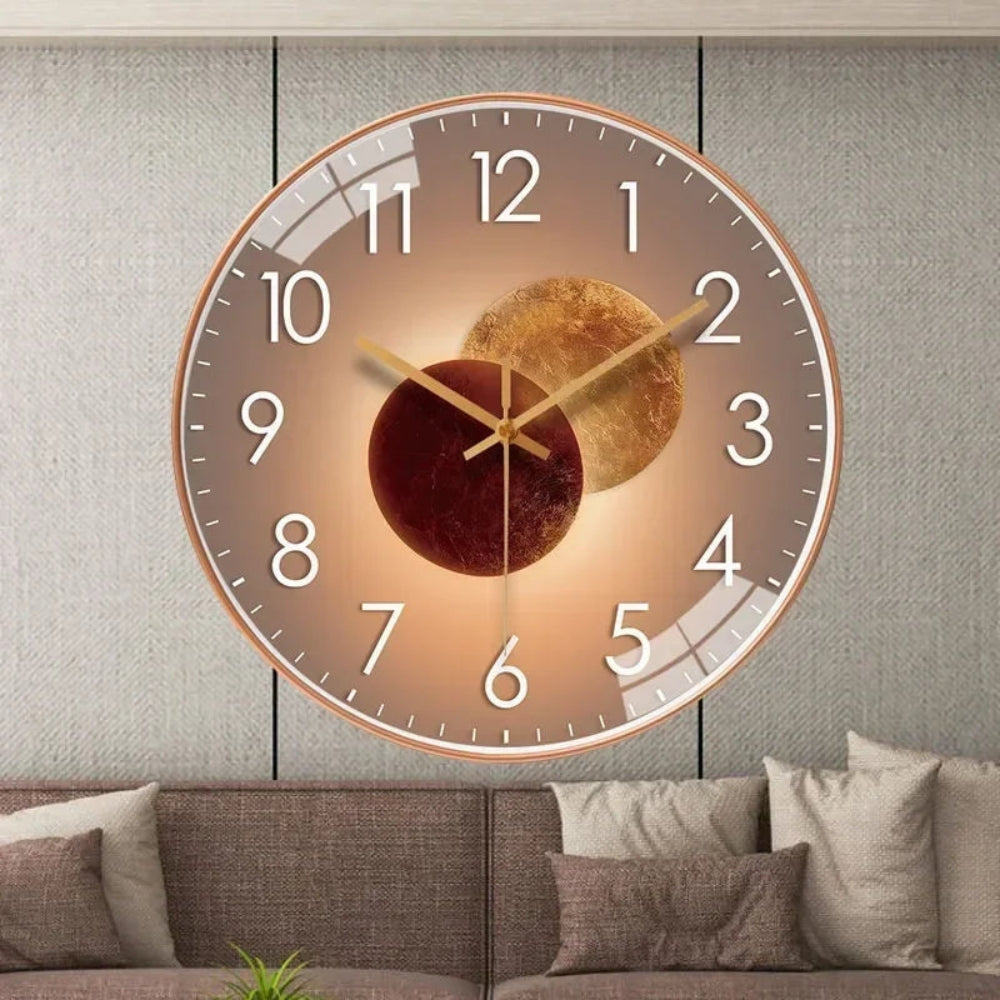 Stille digitale wandklok als kantoor decoratie. Heldere, grote tijdweergave en batterijgevoed.
