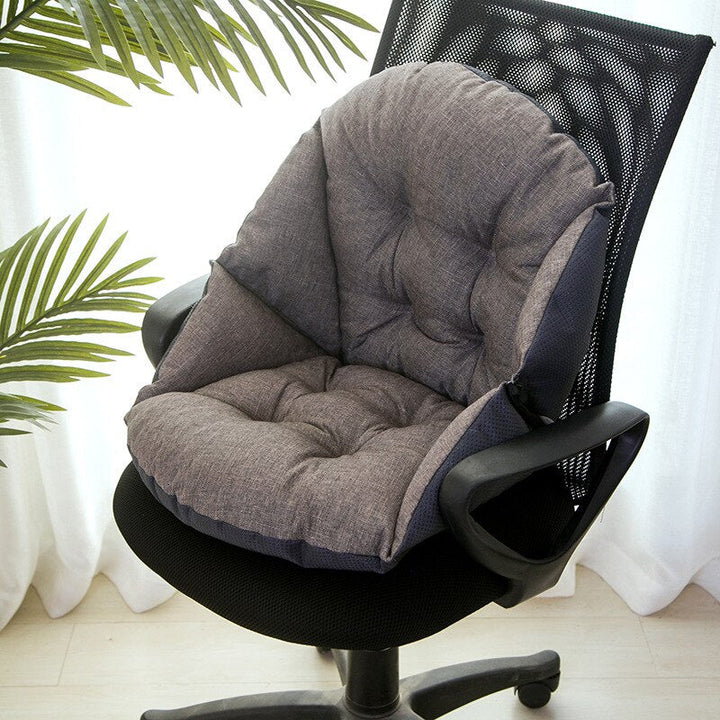 Innovatief zitkussen tegen rugpijn. Biedt ergonomisch comfort en verlichting van stuitbeenpijn en ischias.