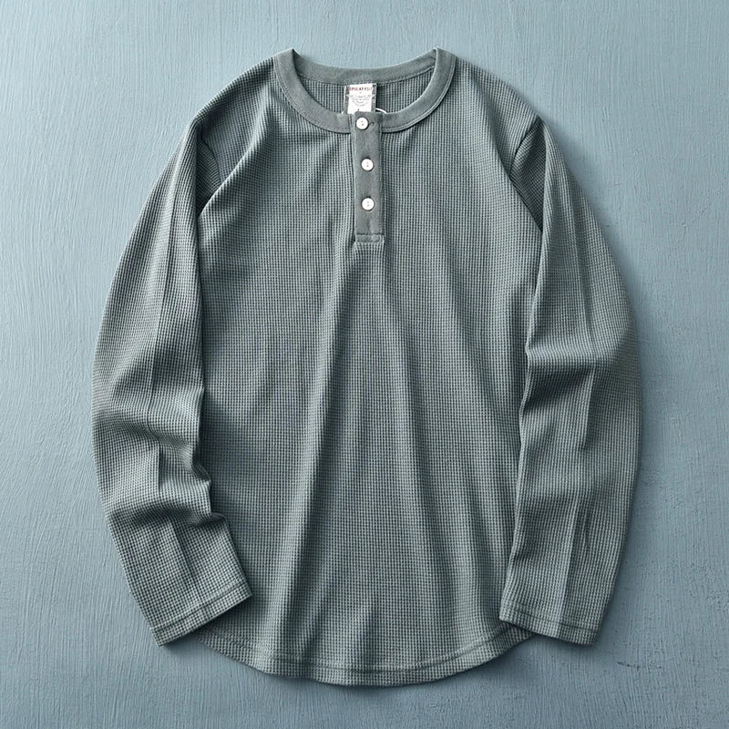 Comfortabel heren shirt met lange mouwen en knopen in een zachte katoenen stof.