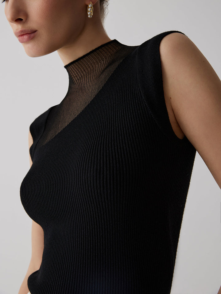 Stijlvolle dames top met geribbeld patroon en mouwloos design van de zijkant