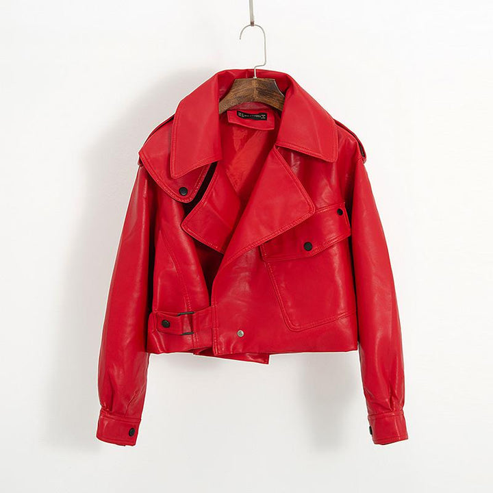 Veelzijdig dames bomberjack, ideaal voor diverse outfits. Trendy kledingstuk voor elke vrouw in rood, zwart of beige.