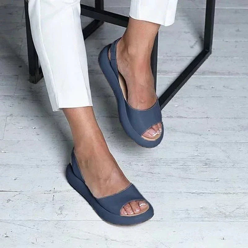 Lichtgewicht Zivah dames sandalen met comfortabele zool, ideaal voor strand en casual zomerlook.