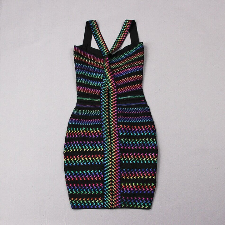 Opvallende gestreepte zomerjurk met bodycon pasvorm, een must-have voor de modebewuste vrouw.