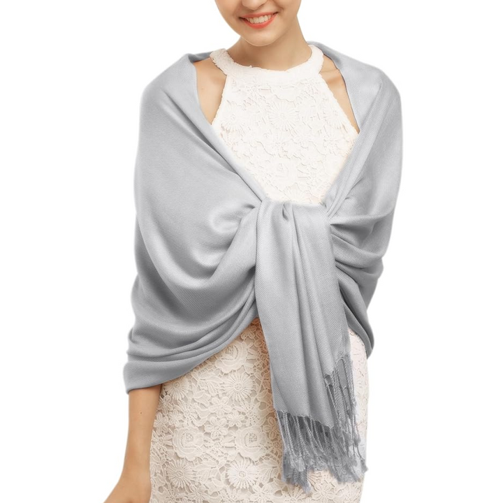 Stijlvolle Eleanor pashmina sjaal voor dames. Luxe zachtheid en trendy design, perfect als omslagdoek.