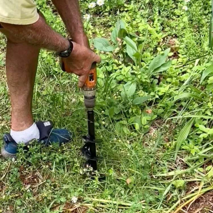 Stevige tuinboor voor diepe en nette gaten. Onmisbaar gereedschap voor efficiënt tuinieren en planten.