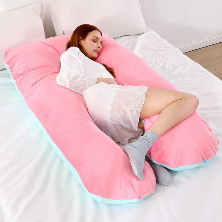 Zwangerschapskussen U-vormig, zacht materiaal voor ultiem comfort en een betere slaaphouding.