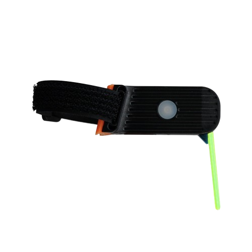 Detail van ultrahelder LED fietsachterlicht, met USB-poort voor opladen en verschillende lichtstanden, duurzaam.