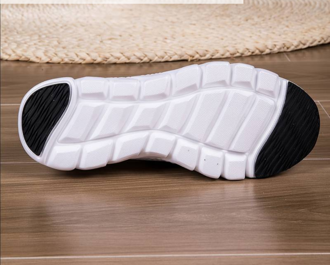 Stijlvolle dames mode sneakers, orthopedisch en ultralicht voor de hele dag comfort en ondersteuning.