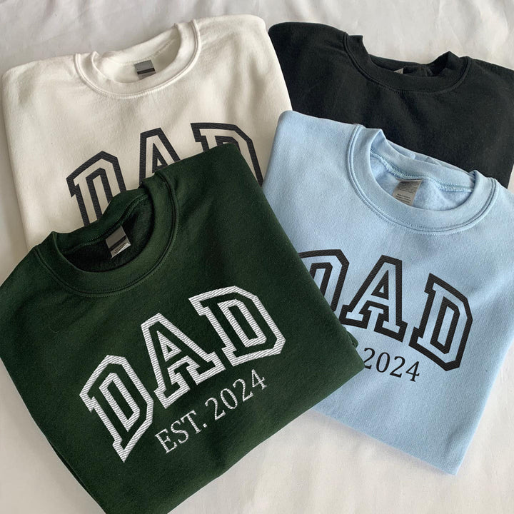 Zwarte hoodie met 'Mama' en kinder namen, perfect moederdag cadeau