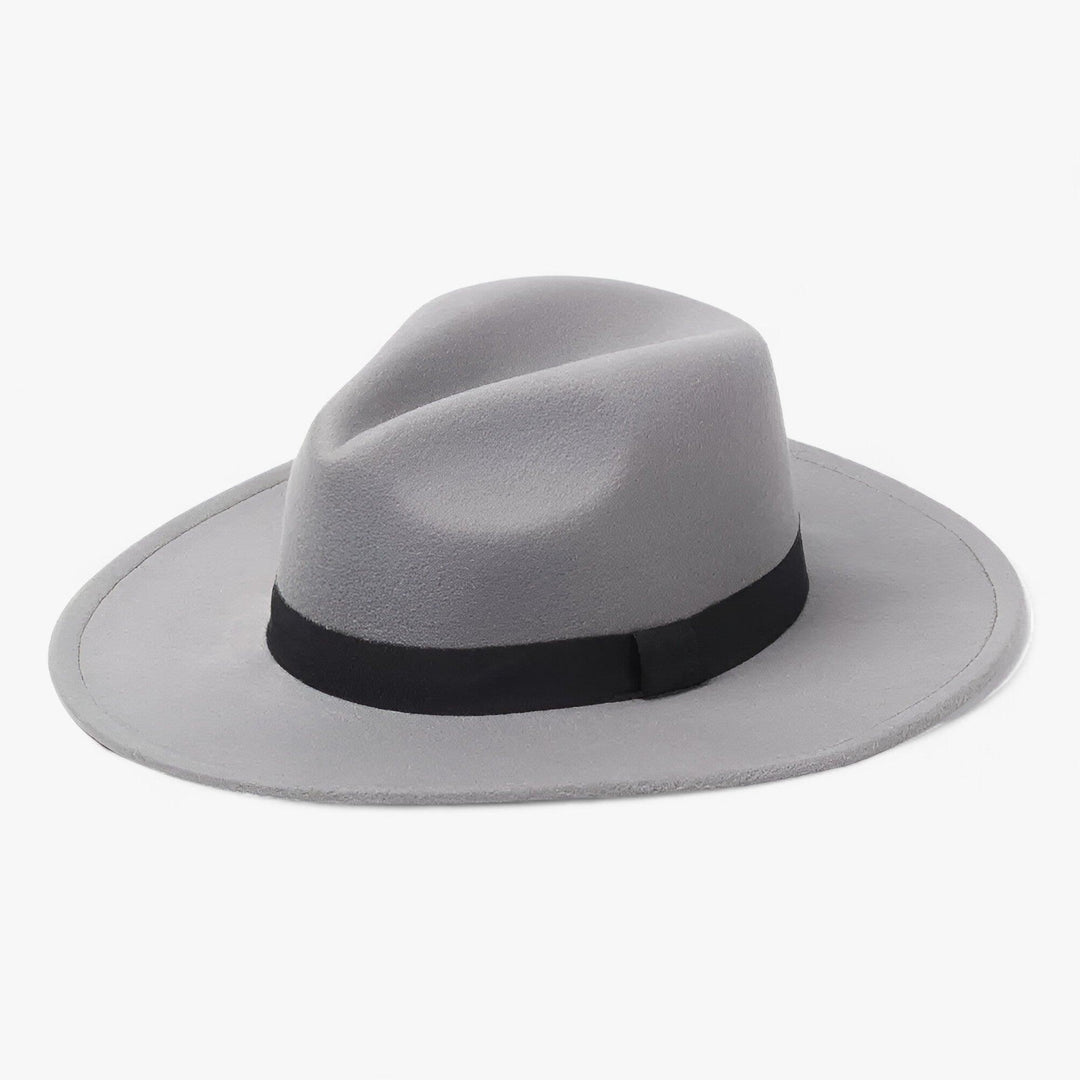 Donkergrijze vintage fedora van wol, perfect voor een elegante en warme look.