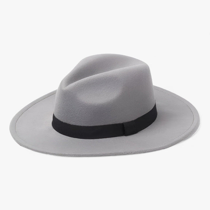 Donkergrijze vintage fedora van wol, perfect voor een elegante en warme look.