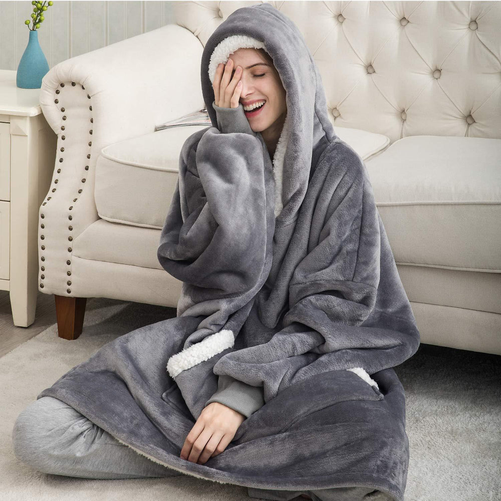 Thermische fleece hoodie Noah. Uniseks oversized pasvorm biedt ultiem comfort en warmte voor de winter.