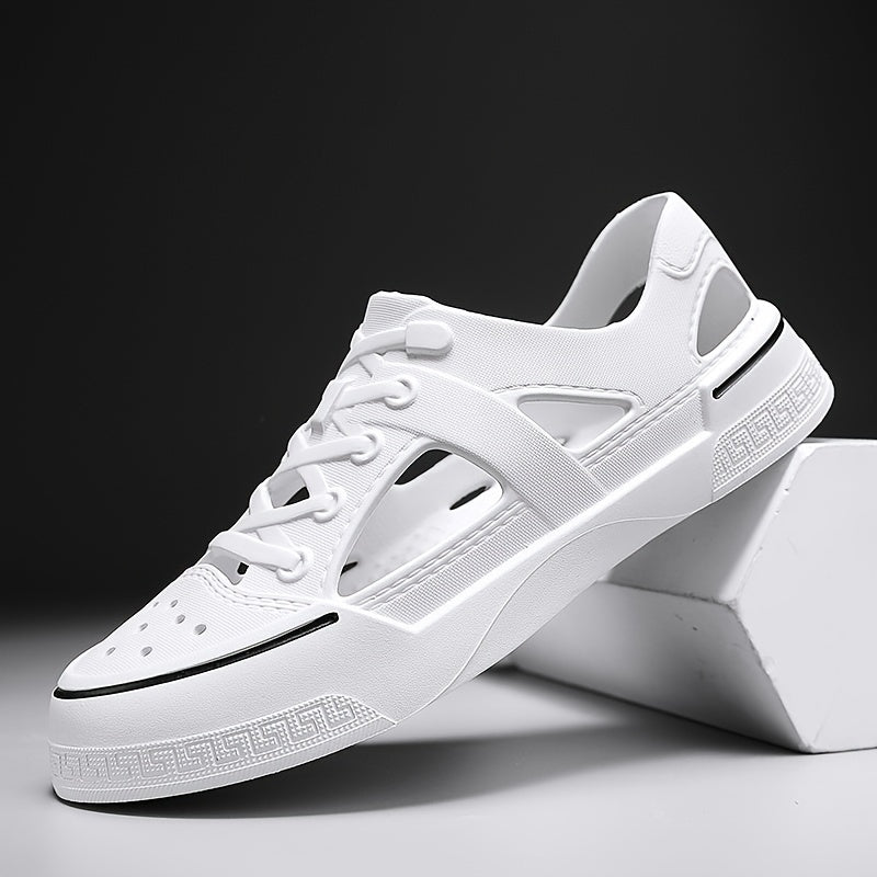 Sneakerstijl waterschoenen met snelsluiting; lichtgewicht en ademend voor alle wateravonturen.