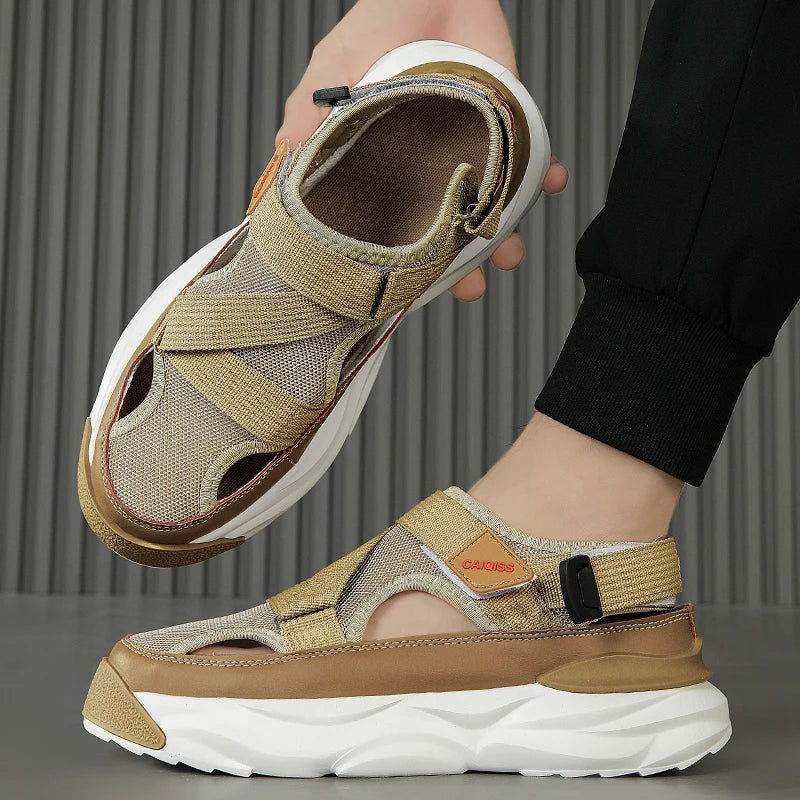Beige Elian uniseks zomerslippers, lichtgewicht instappers met designerlook voor ultiem zomercomfort.