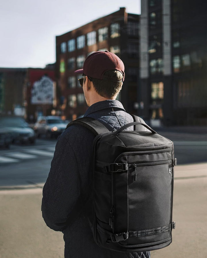 Unisex 38L TSA-vriendelijke handbagage reisrugzak met laptopvak, ideaal voor reizen.
