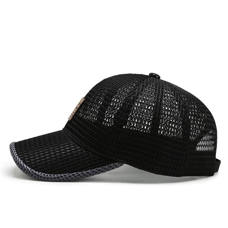 Lichte unisex sportpet, de AeroBreeze zomerpet met ademend mesh. Ideaal voor vissen, wandelen of strandactiviteiten.