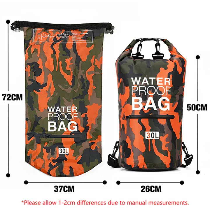 Robuuste AquaVault outdoor tas, waterdicht en duurzaam, gemaakt voor extreme weersomstandigheden en avontuur.