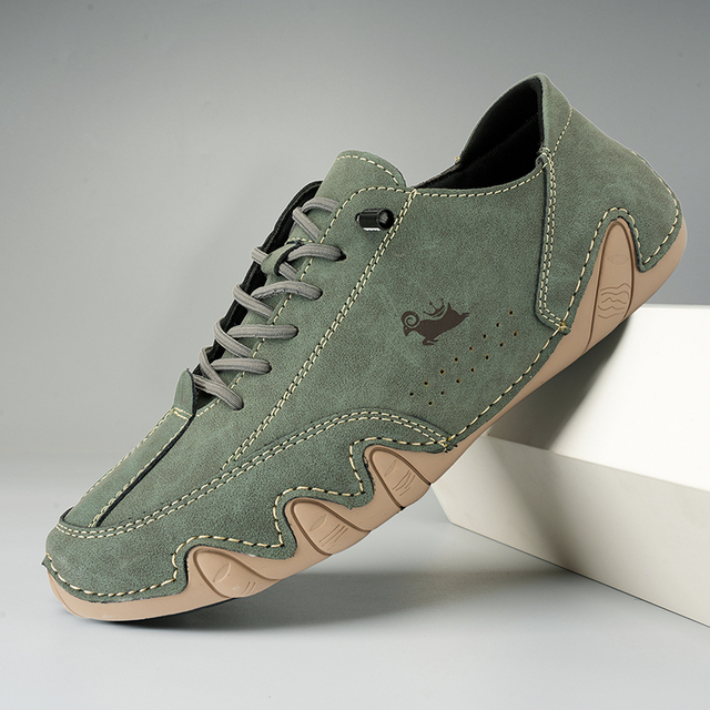 Detail van de antislip flexibele zool van barefoot comfort schoenen, voor veilige grip en beweging.