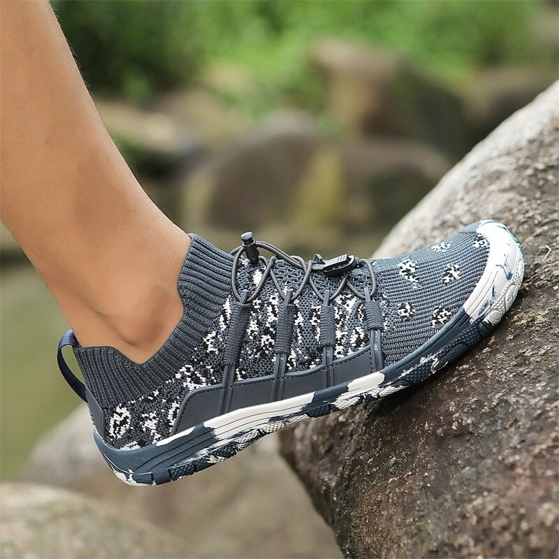 Barefoot sneakers Auron met stevige grip en flexibele zool, geschikt voor sport & buiten.