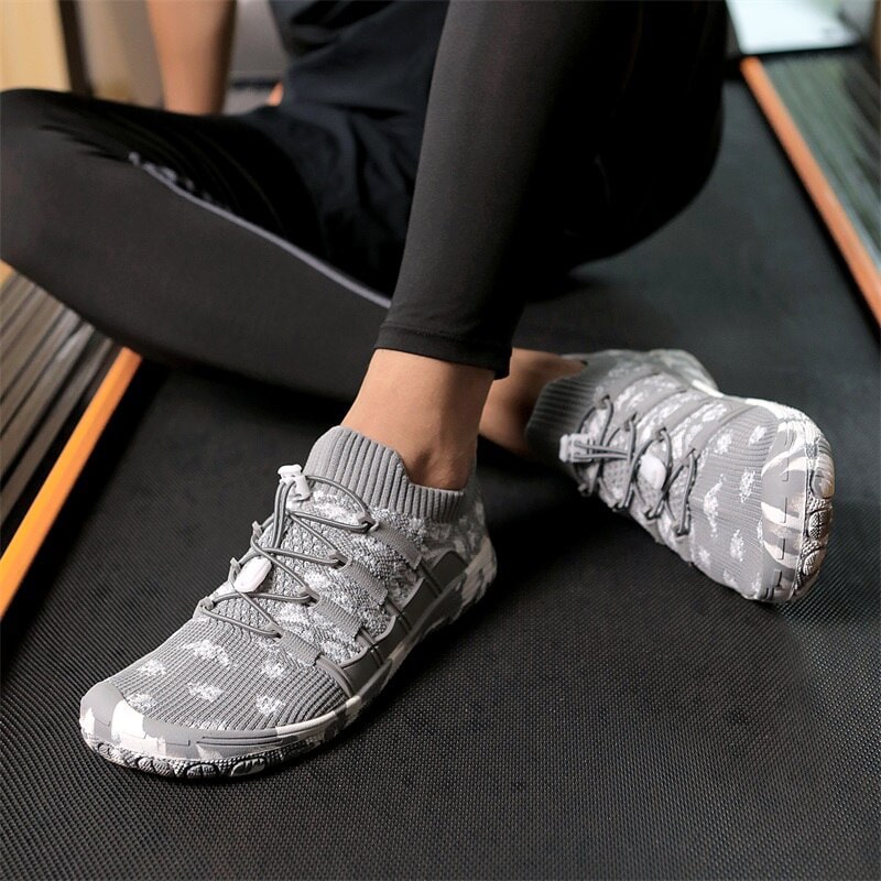 Unisex minimalistische sportschoenen Auron, lichtgewicht en ademend voor optimaal comfort.