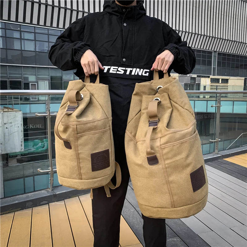 Unisex canvas reisrugzak met grote capaciteit. Ideaal voor reizen, wandelen en dagelijks gebruik.