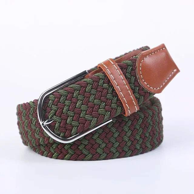 Sportieve golf riem, elastisch, unisex, met faux leren details en comfortabele pasvorm.