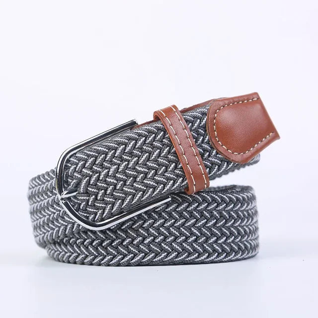 Unisex stretch riem, faux leer details, comfortabel en duurzaam voor dagelijks gebruik.
