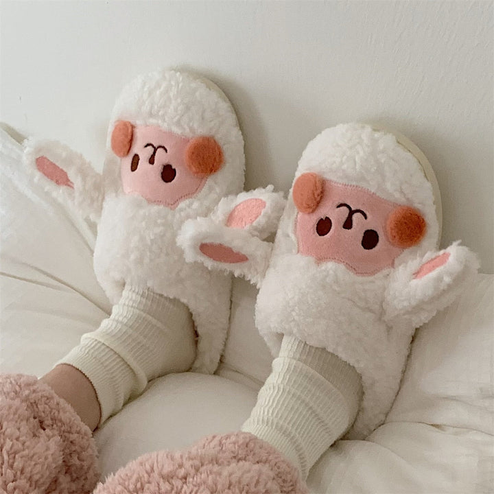 Unisex fluffy dieren pantoffels, warm en comfortabel voor thuis. Ideaal cadeau.