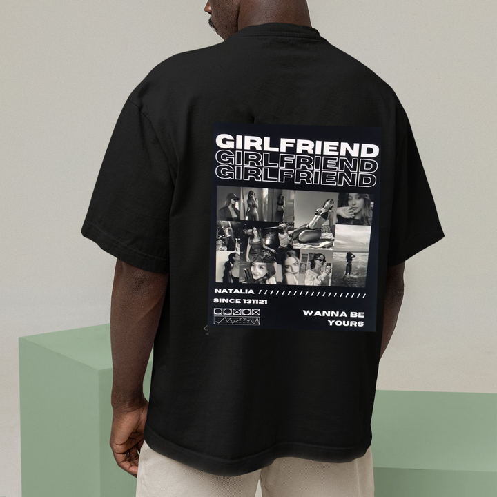 Unisex gepersonaliseerd kledingstuk met je eigen foto's, een uniek cadeau voor elke gelegenheid.