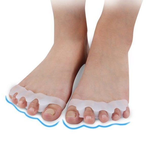 Flexibele teenspreider, herbruikbaar en comfortabel, voor hallux valgus en hamertenen. Ondersteunt gezonde voeten.
