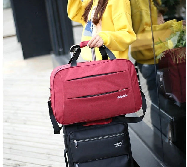 Ruime compacte reistas, unisex handbagage met handige vakken voor georganiseerd en stressvrij reizen.