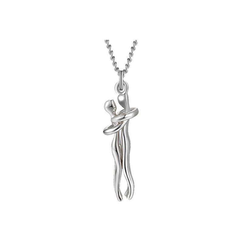 Elegante zilveren knuffelketting van RVS, duurzaam en hypoallergeen, voor een geliefde.