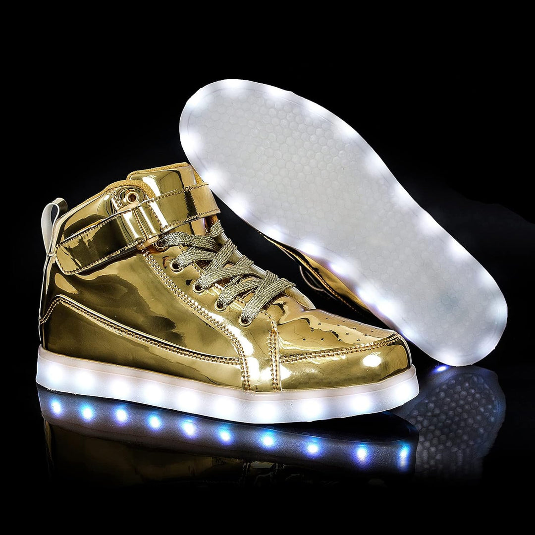 Unisex sportschoenen met geïntegreerde oplaadbare LED-verlichting voor extra zichtbaarheid.