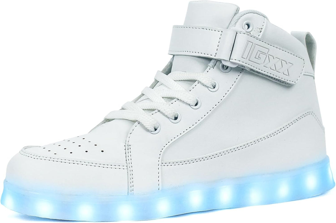 Unisex fashion sneakers, lichtgevend en oplaadbaar, voegen flair toe aan elke outfit.