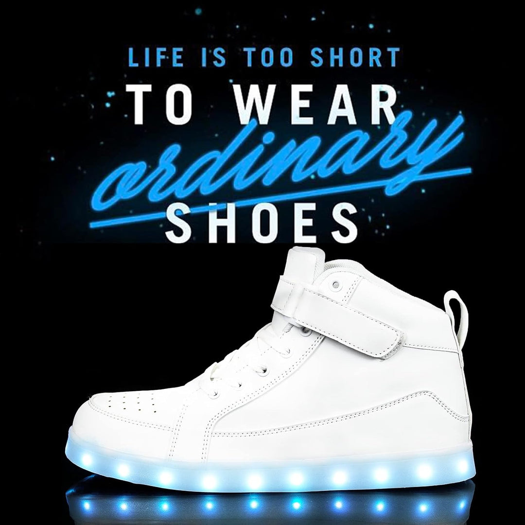 Duurzame oplaadbare LED sneakers, unisex, met robuuste constructie voor langdurig plezier.