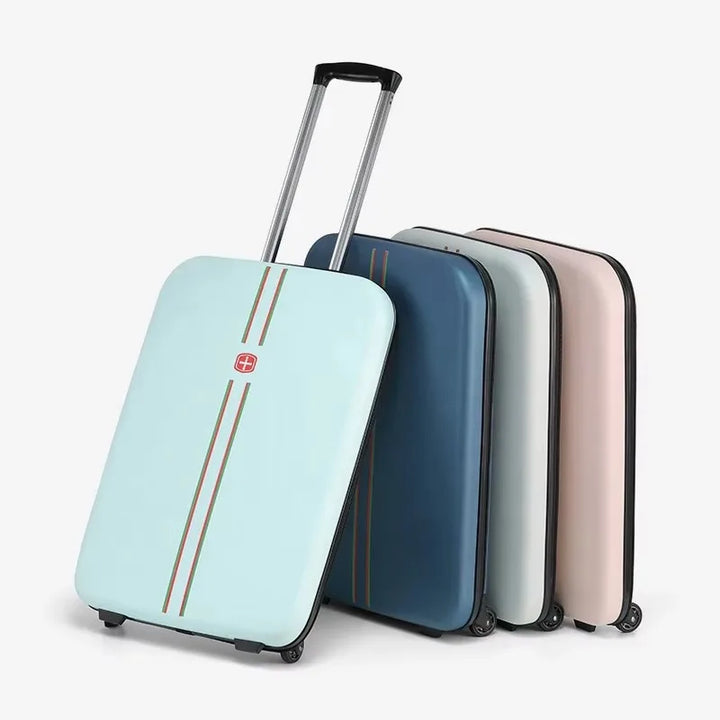 Unisex opvouwbare hardshell koffer in compacte stand, ideaal voor ruimtebesparend reizen en opslag.