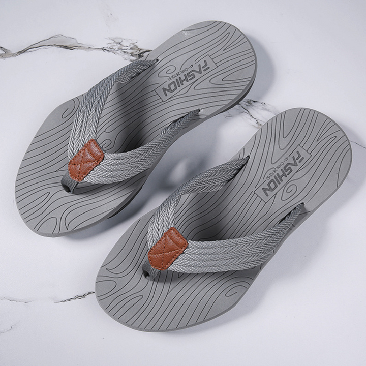 Ergonomische Milan teenslippers voor langdurig voetcomfort, met orthopedische zool.