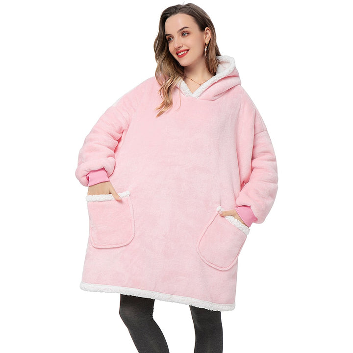 Zachte pluche oversized deken met capuchon, voor heerlijke momenten.