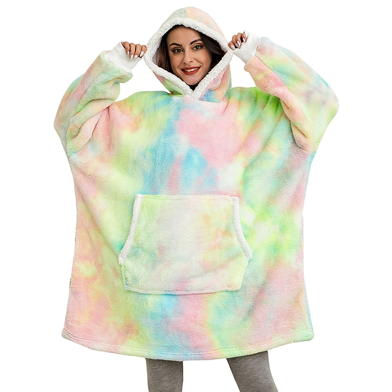 Relax in stijl met deze zachte oversized hoodie deken.