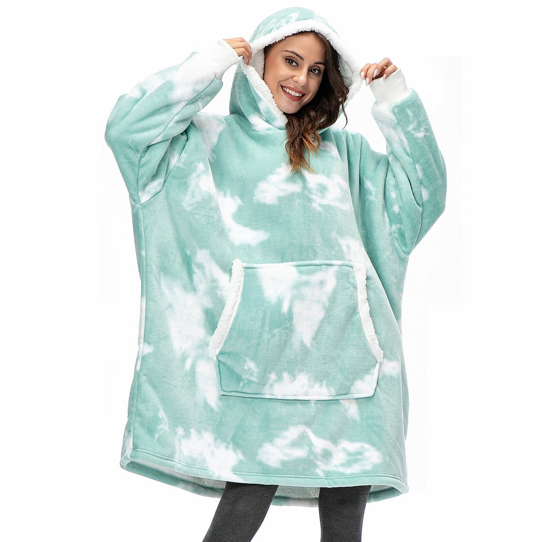 De perfecte metgezel voor koude dagen: de unisex hoodiedeken.