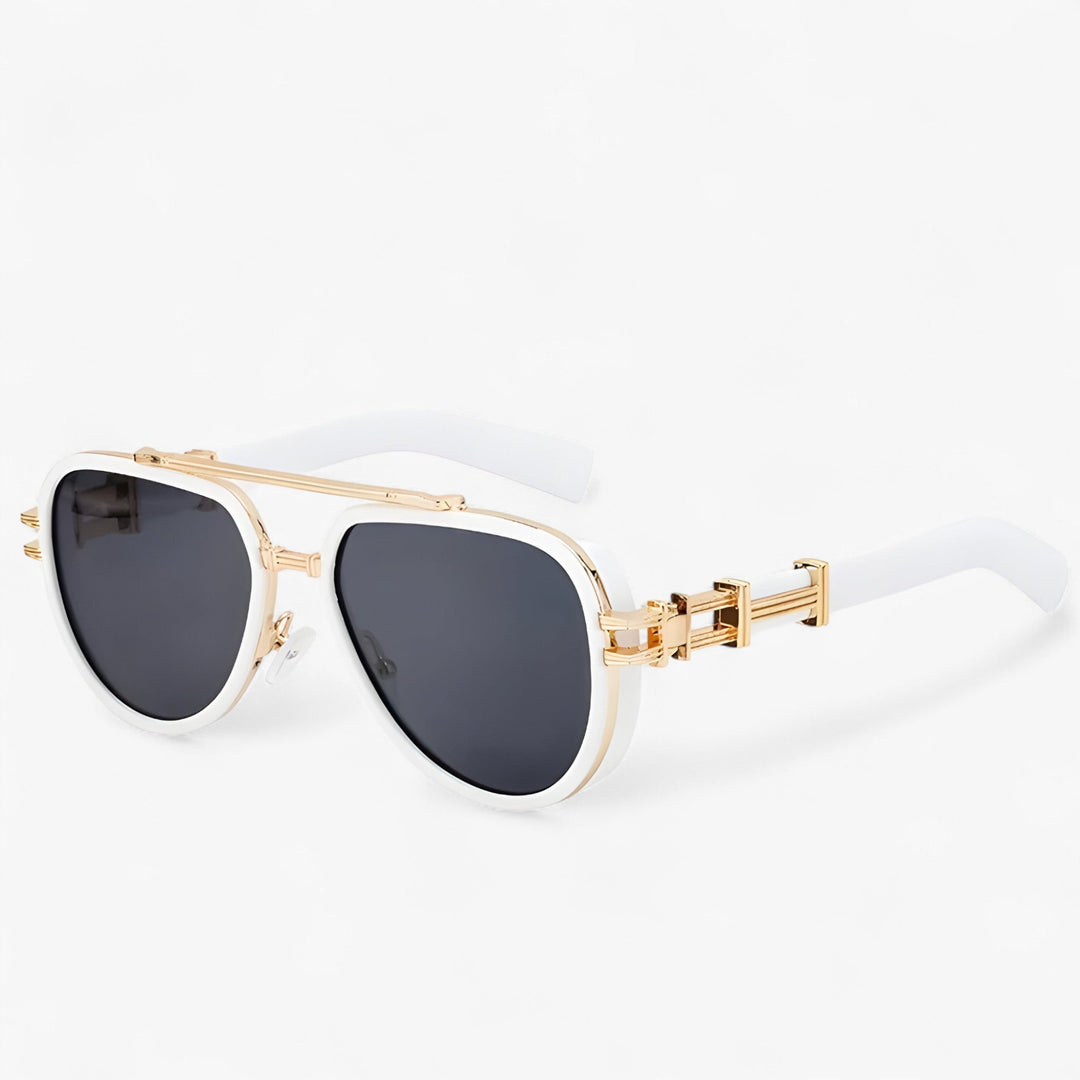 Draag deze oversized steampunk zonnebril met gepolariseerde glazen; perfecte retro festival accessoire.