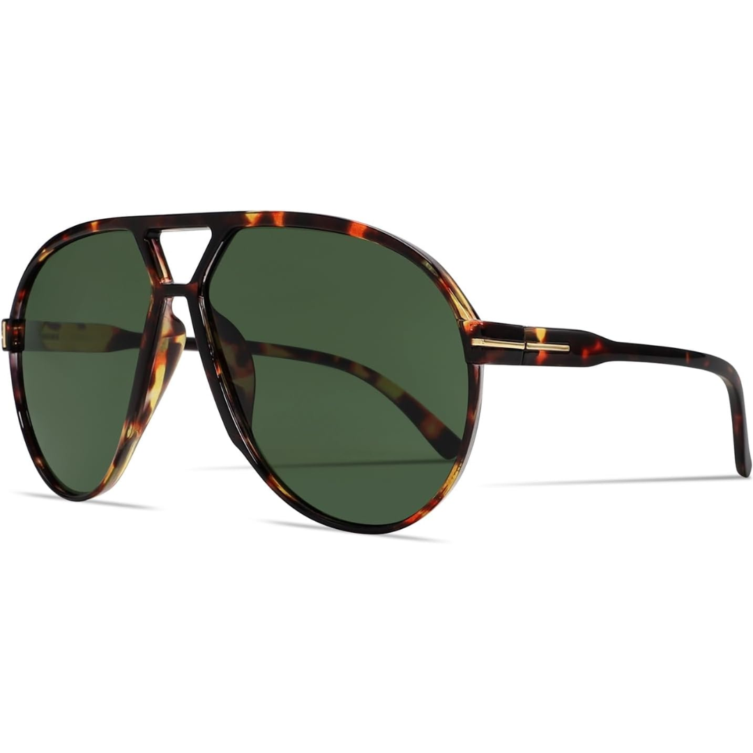 Zomerse unisex zonnebril, oversized aviator model. Stijlvolle retro look en essentiële UV400 bescherming.