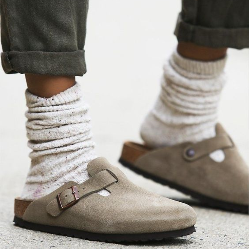 Veelzijdige unisex sandalen. Essentieel voor een casual zomerlook en ultiem voetcomfort.